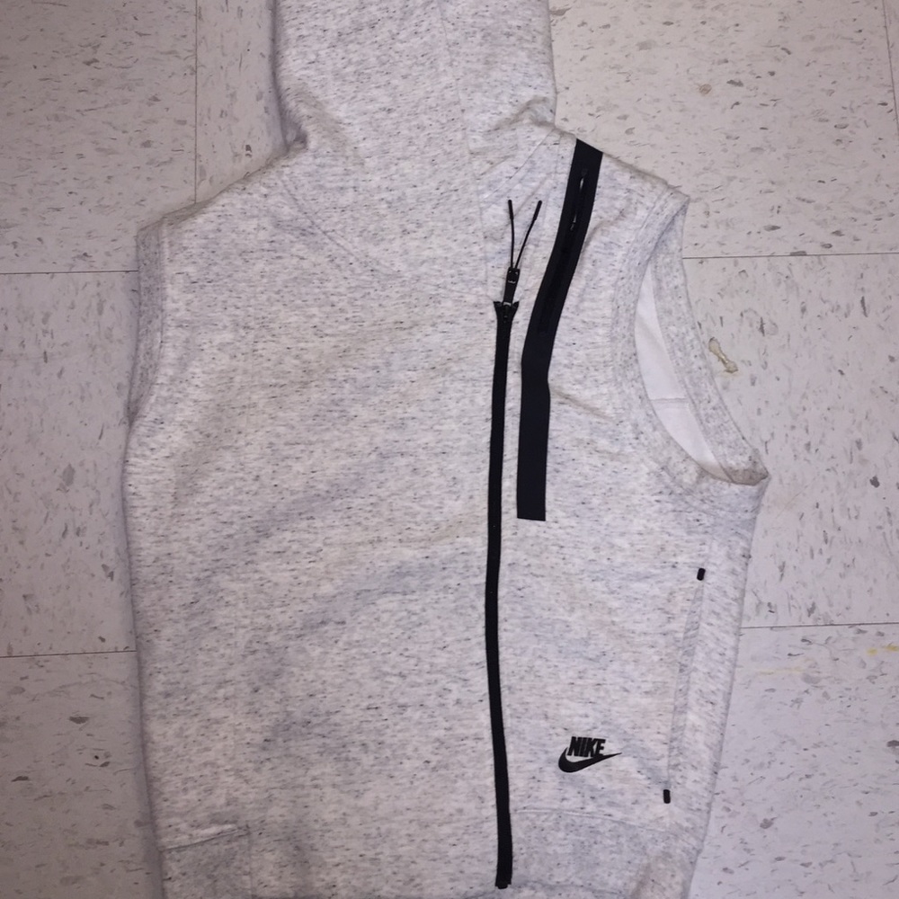 Nike Over wear